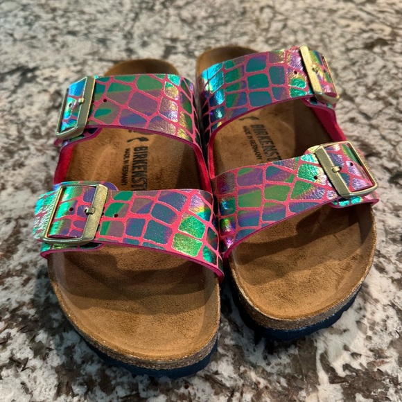 Birkenstock Sandals 🩷 - Picture 3 of 9